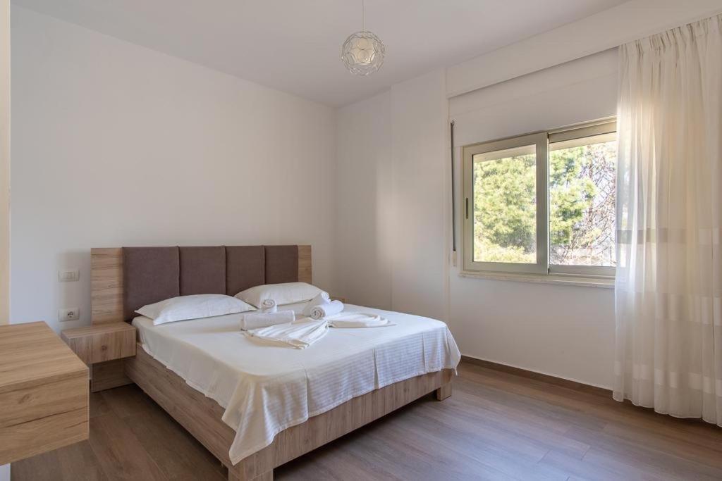 Ajten Appartamento Durrës